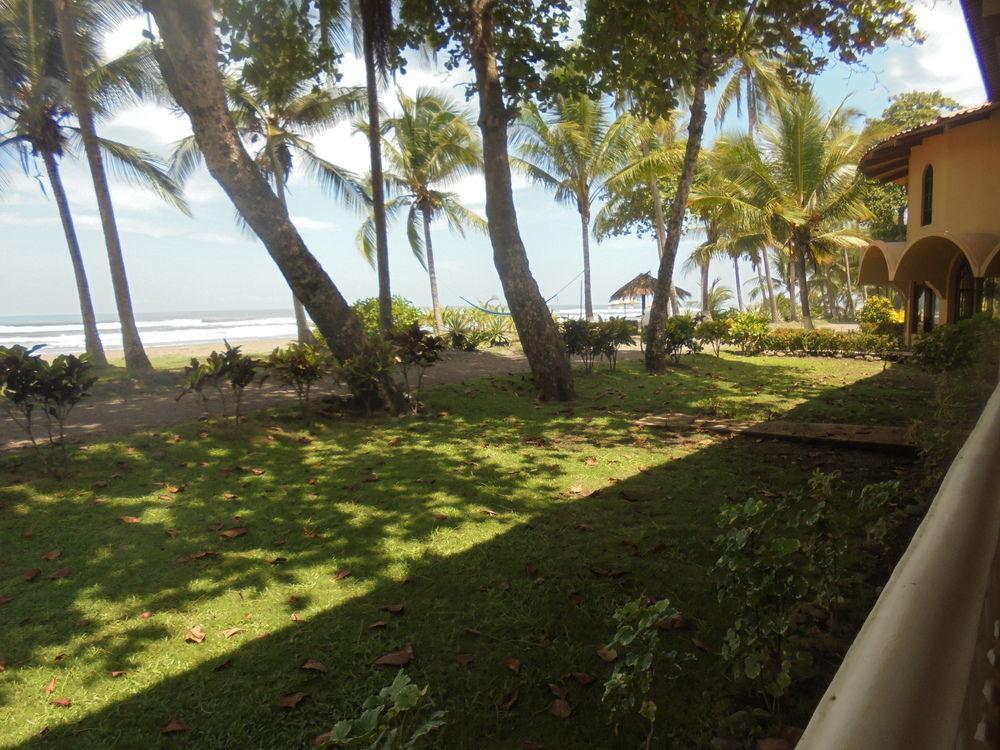 Delfin Beach Front Resort Esterillos Exterior foto